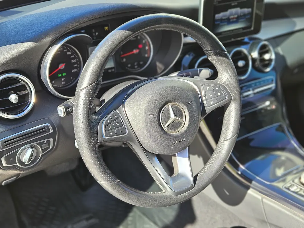 Mirá esta publicación de Mercedes Benz Clase C