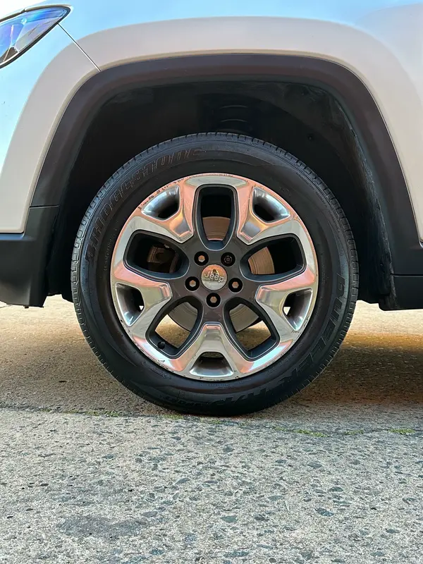 Mirá esta publicación de Jeep Compass