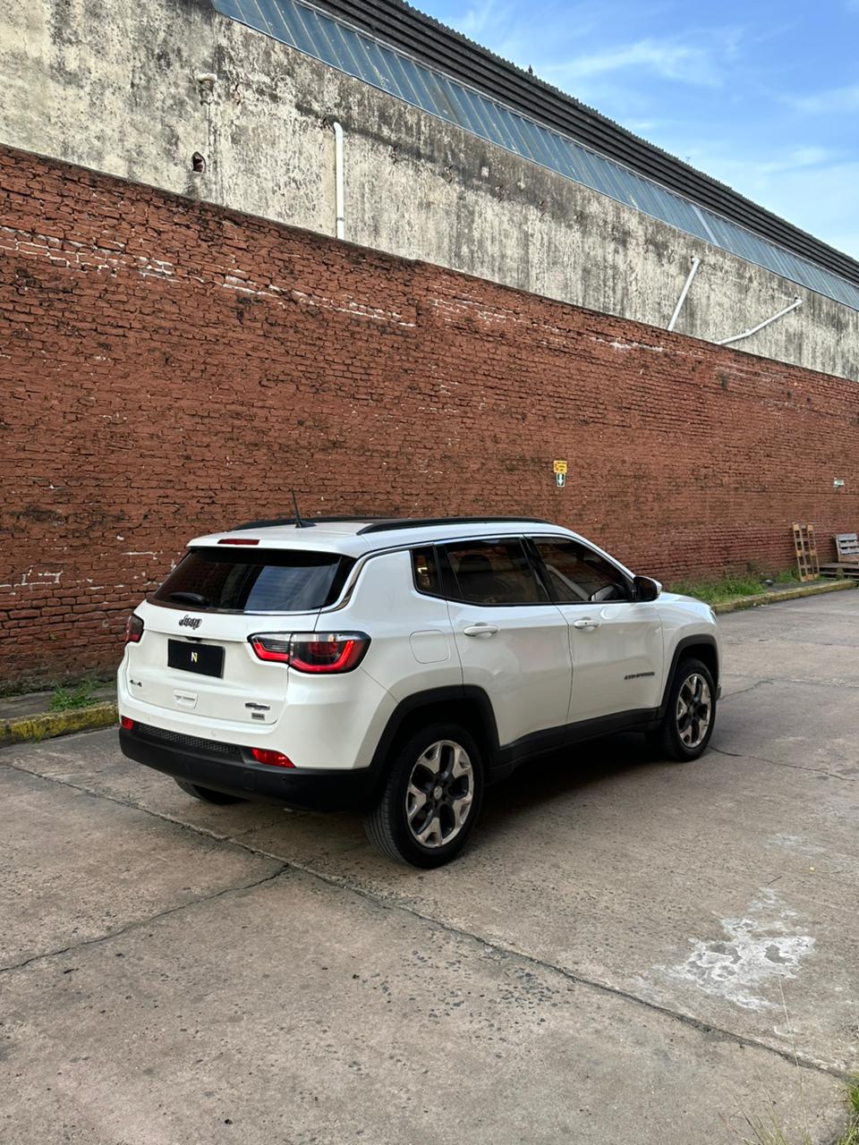 Mira esta publicación de Jeep Compass 2018 en Motordil