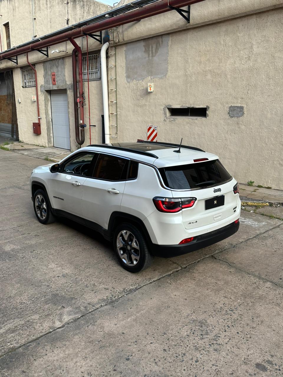 Mira esta publicación de Jeep Compass 2018 en Motordil