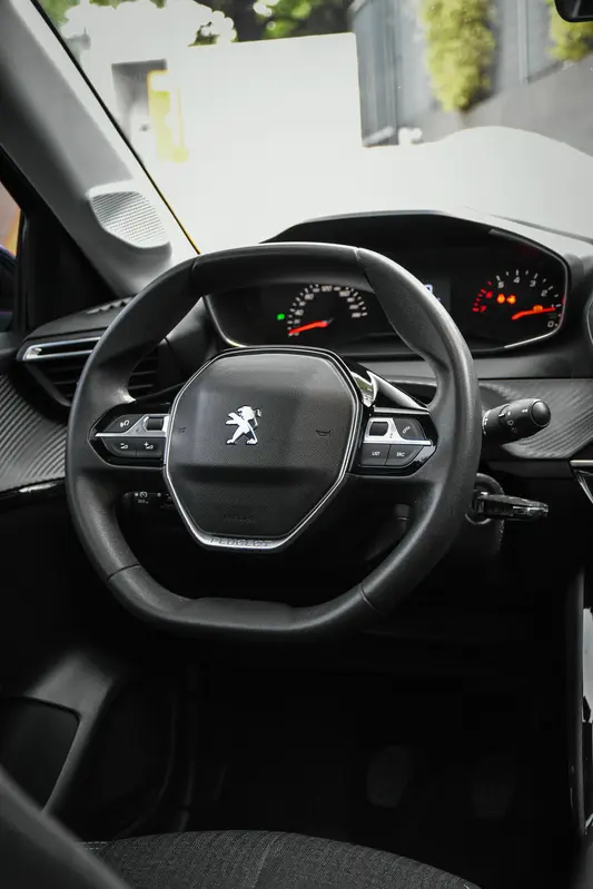 Mirá esta publicación de Peugeot 208