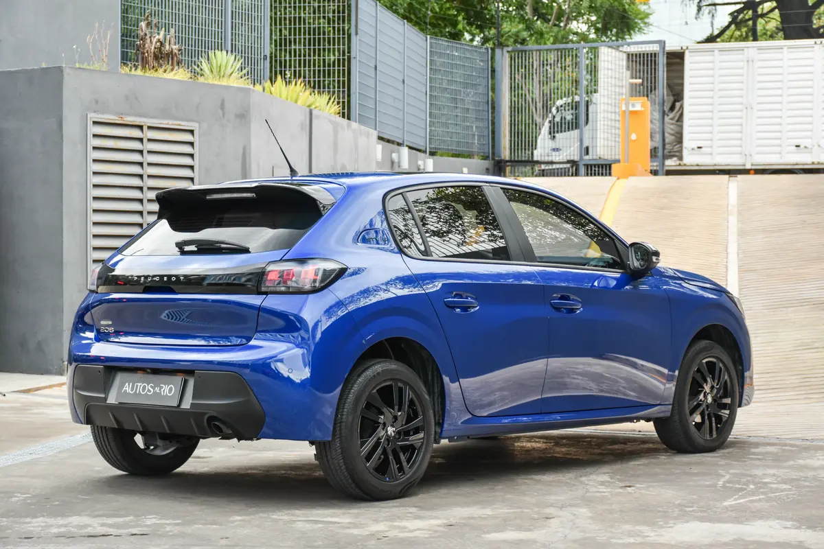 Mira esta publicación de Peugeot 208 2022 en Motordil