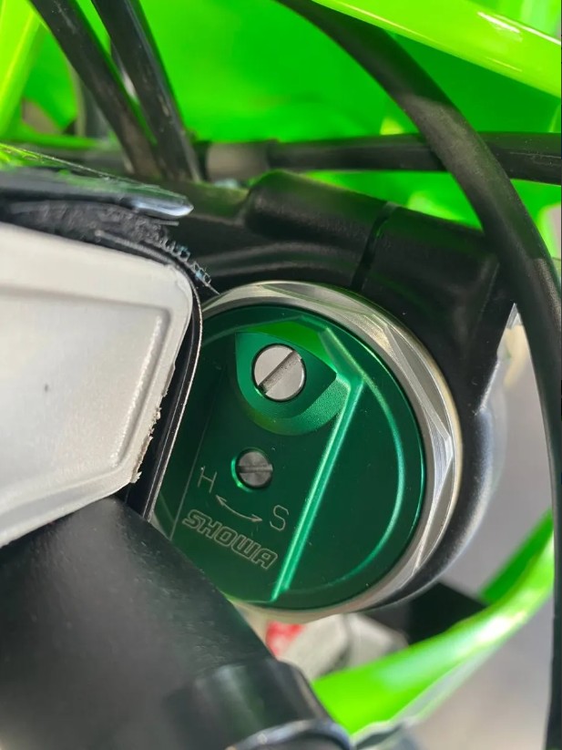 Mira esta publicación de Kawasaki KX 250 F 2025 en Motordil