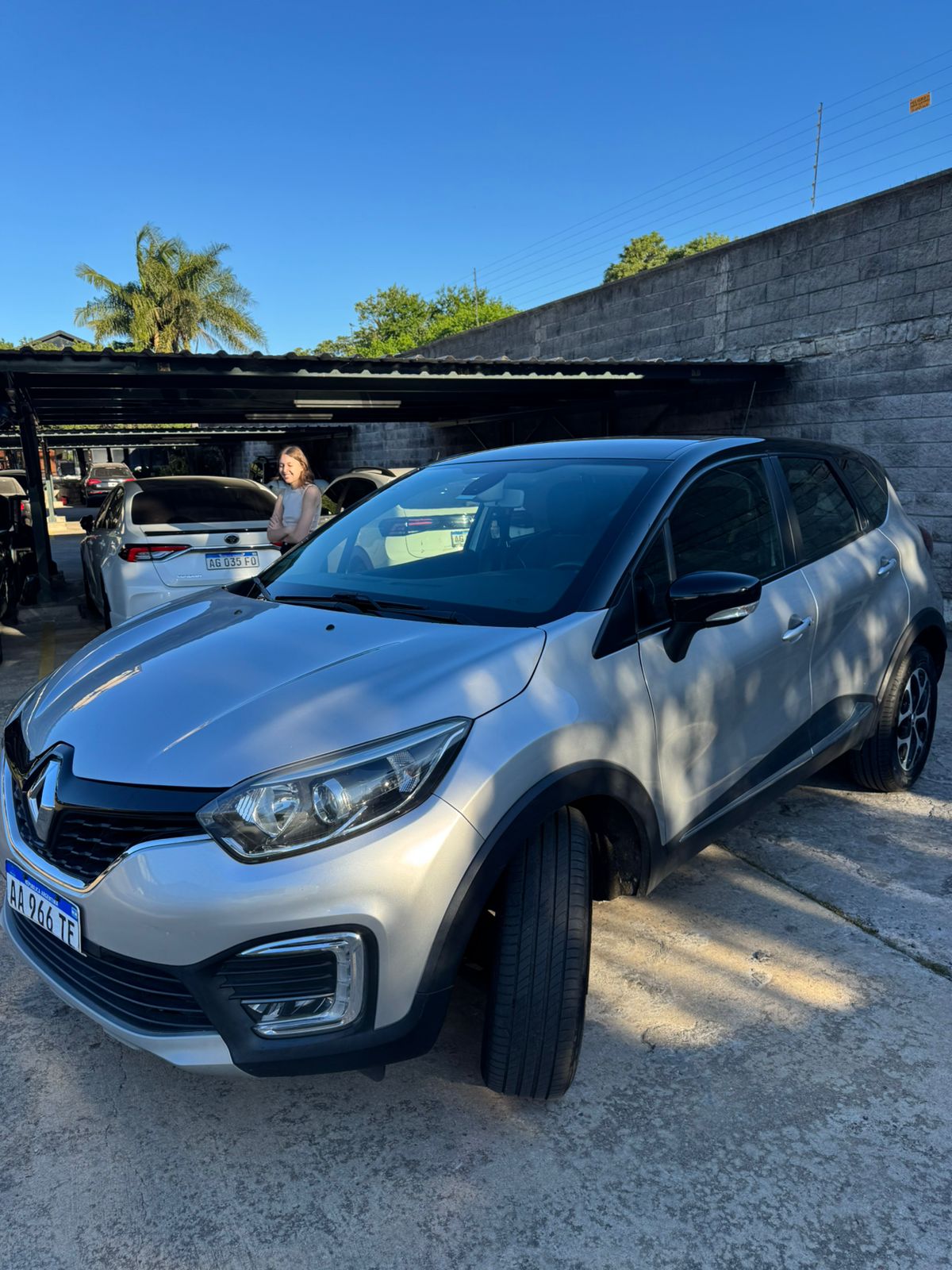 Mira esta publicación de Renault Captur 2017 en Motordil