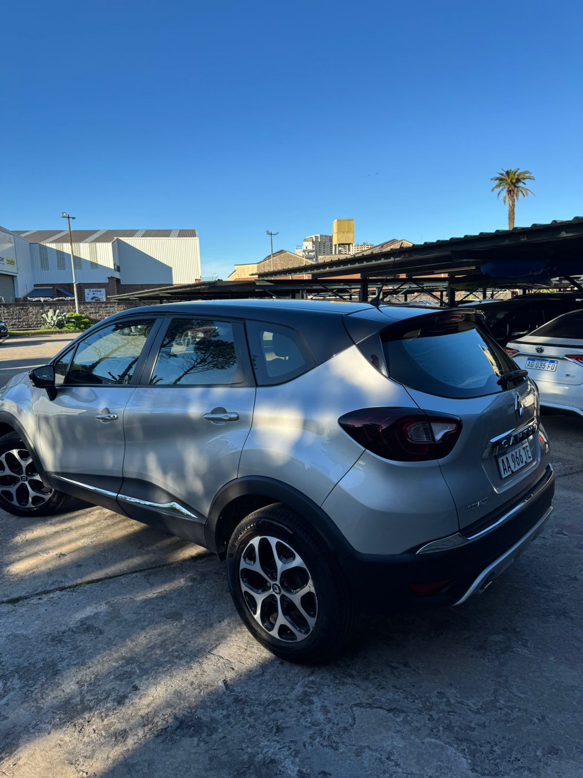 Mira esta publicación de Renault Captur 2017 en Motordil