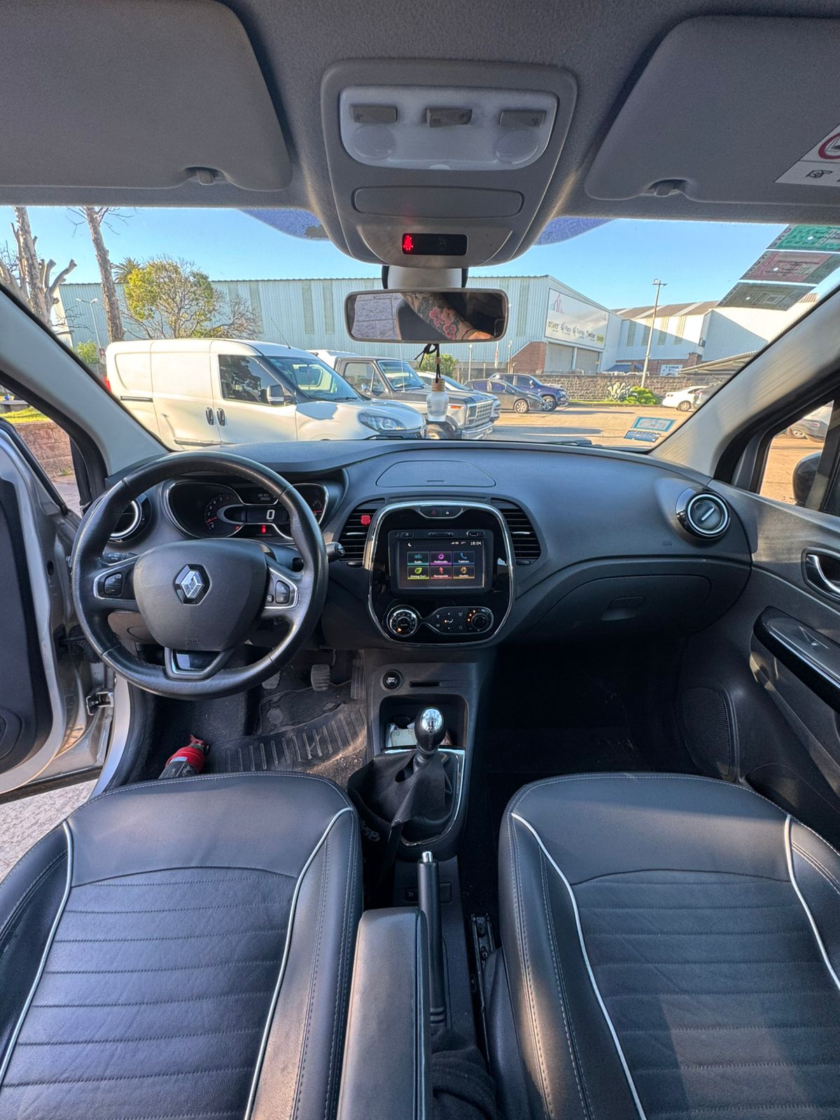 Mira esta publicación de Renault Captur 2017 en Motordil