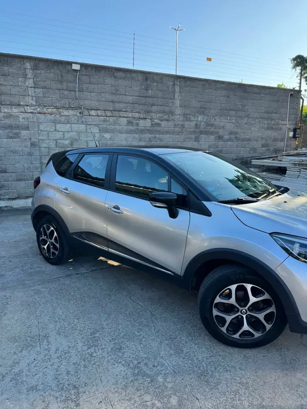 Mira esta publicación de Renault Captur 2017 en Motordil