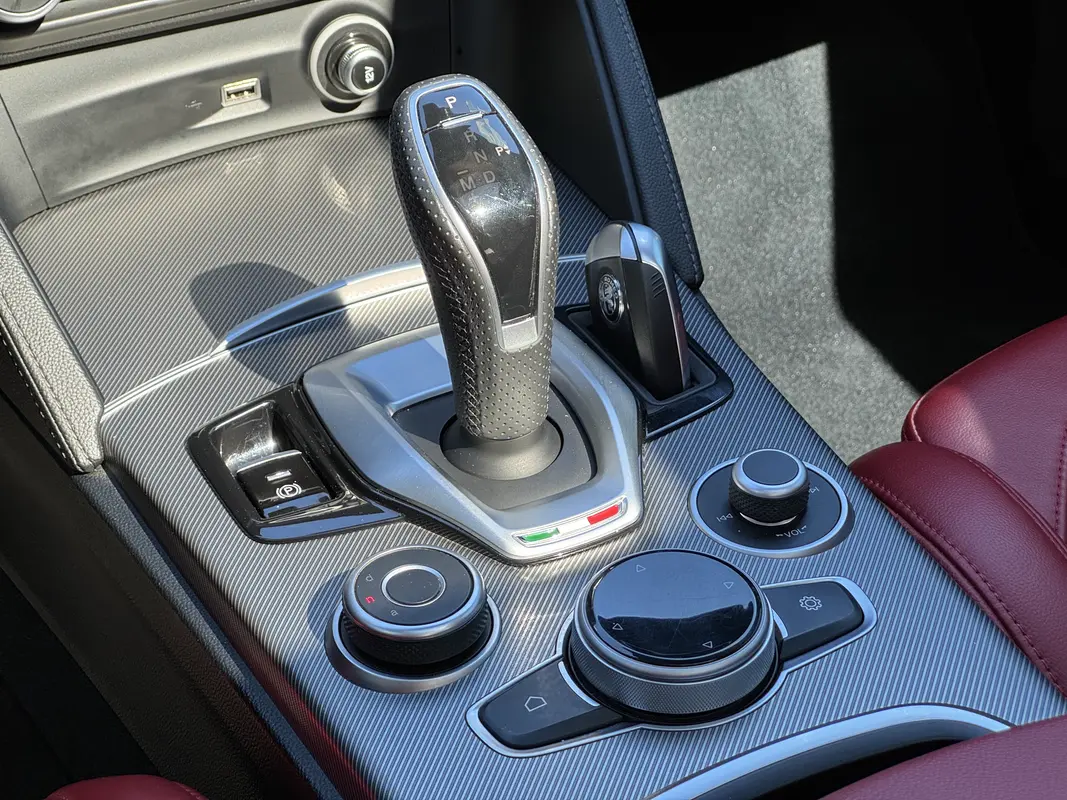 Mirá esta publicación de Alfa Romeo Stelvio