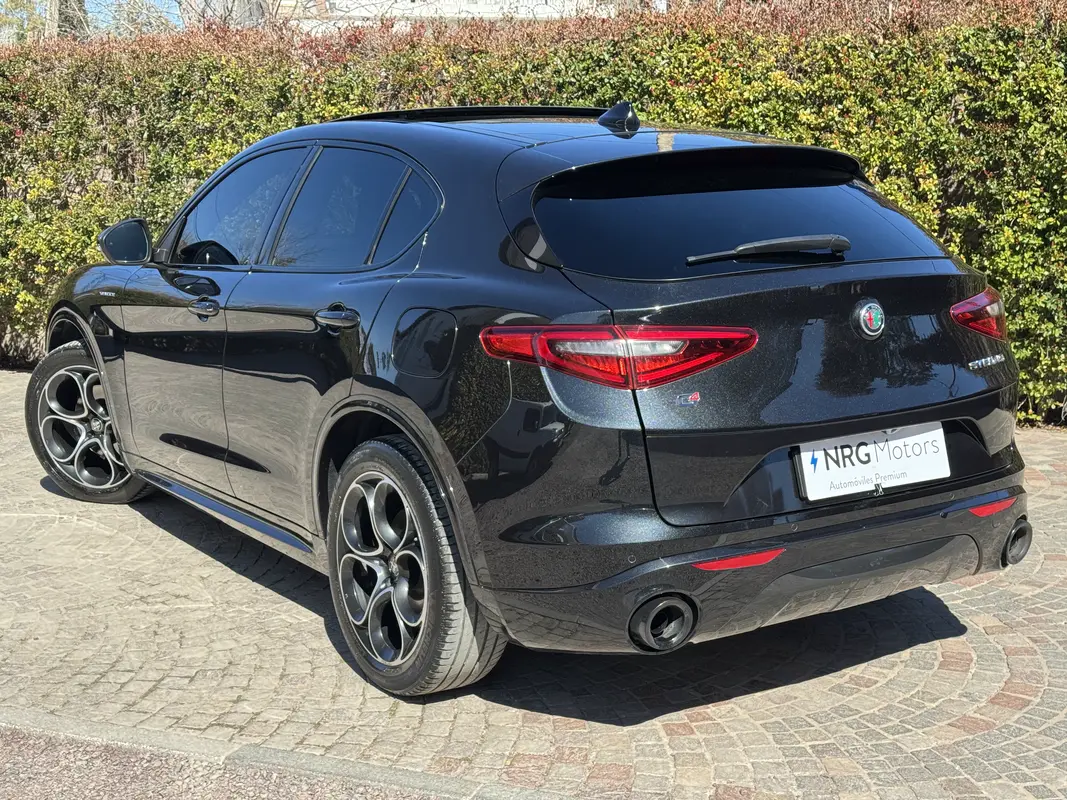 Mirá esta publicación de Alfa Romeo Stelvio