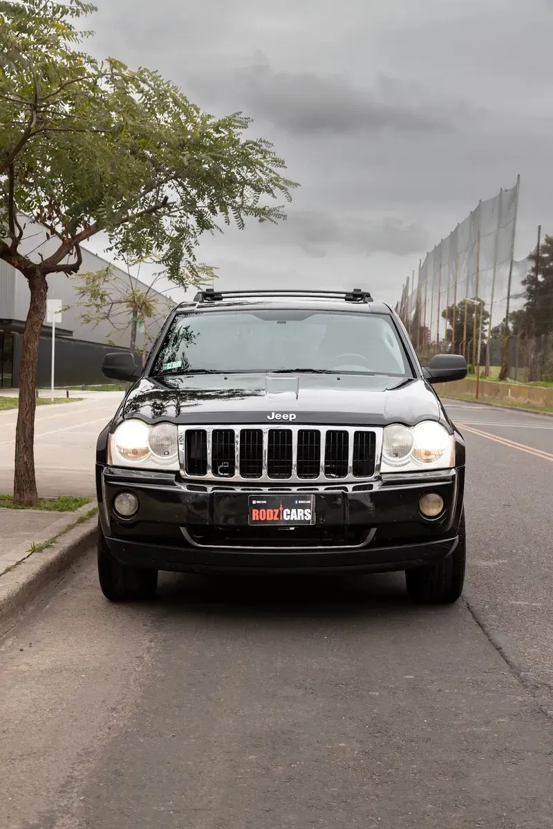 Mira esta publicación de Jeep Grand Cherokee 2006 en Motordil
