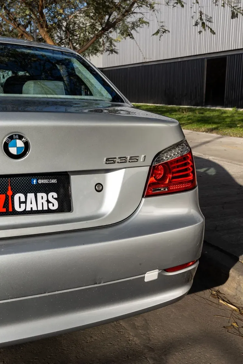 Mira esta publicación de BMW Serie 5 2010 en Motordil