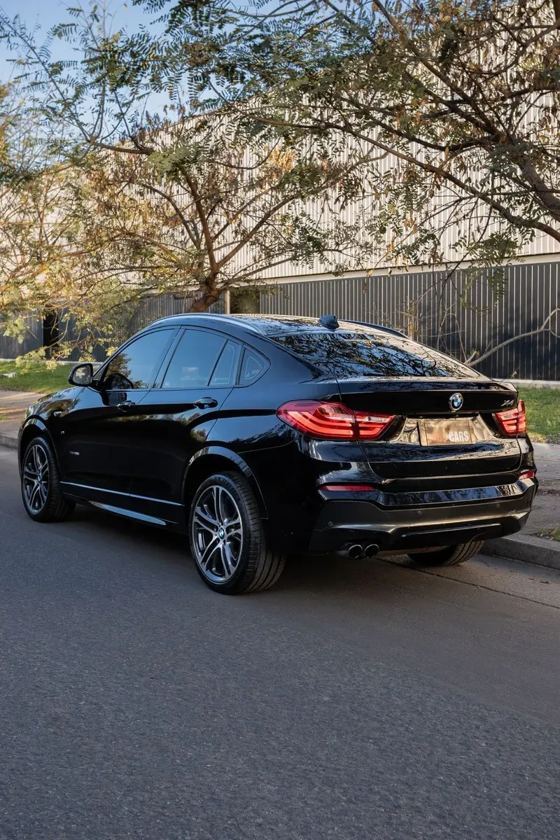 Mira esta publicación de BMW X4 2016 en Motordil
