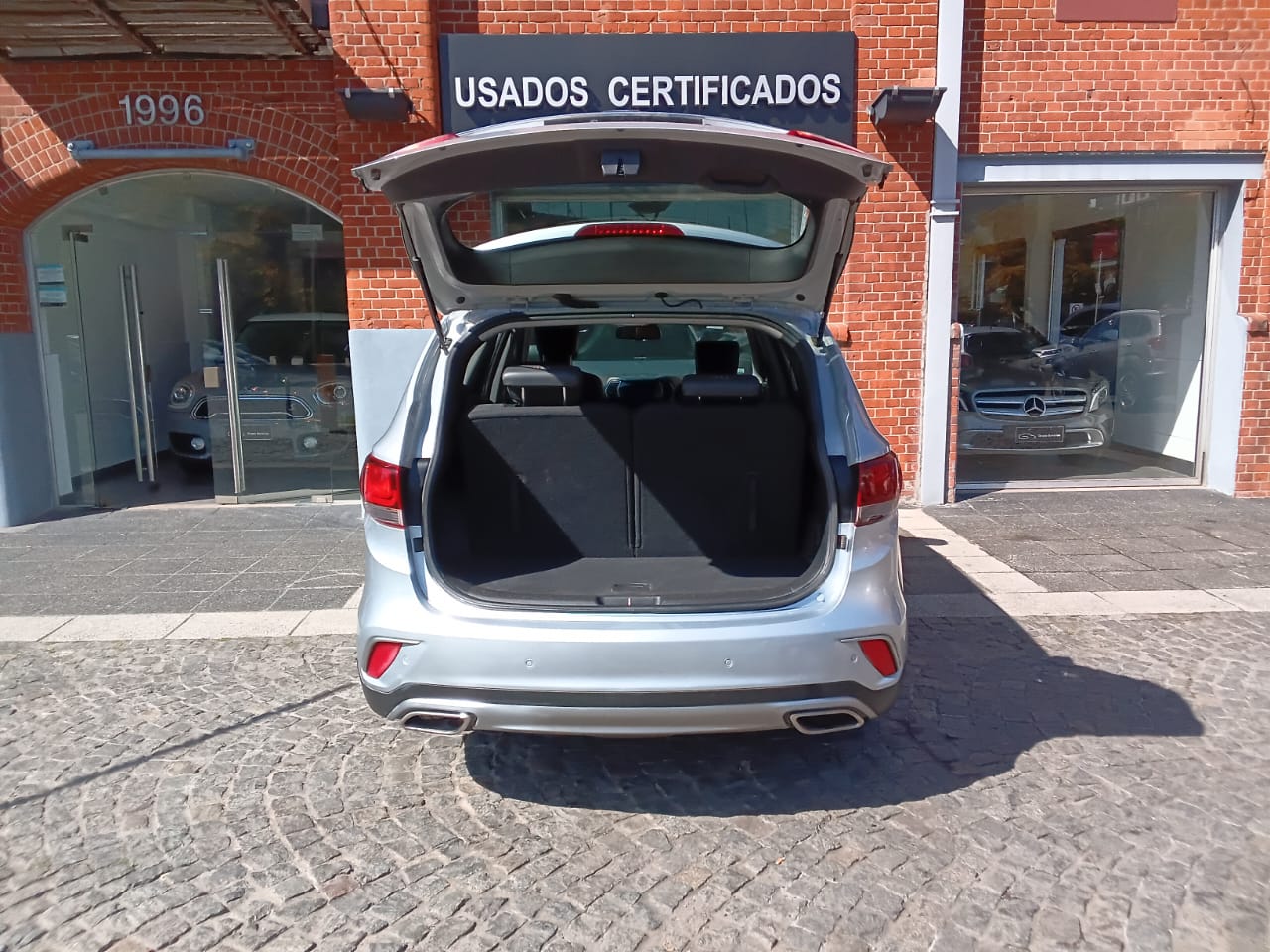 Mirá esta publicación de Hyundai Grand Santa Fe