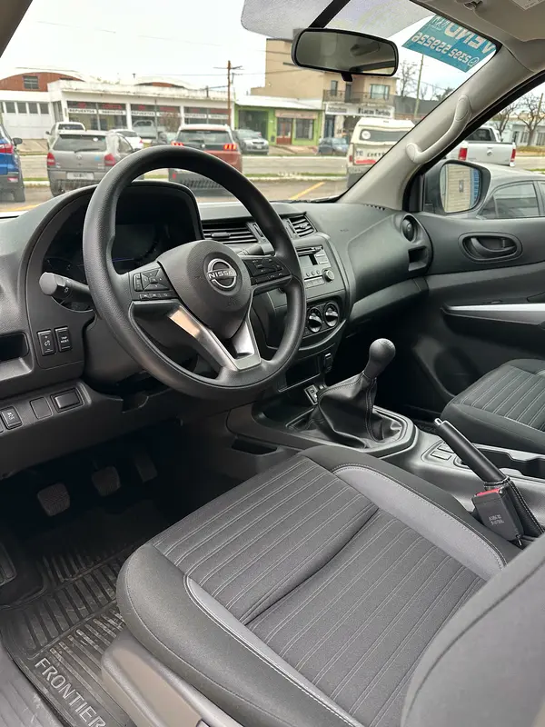 Mira esta publicación de Nissan Frontier 2024 en Motordil