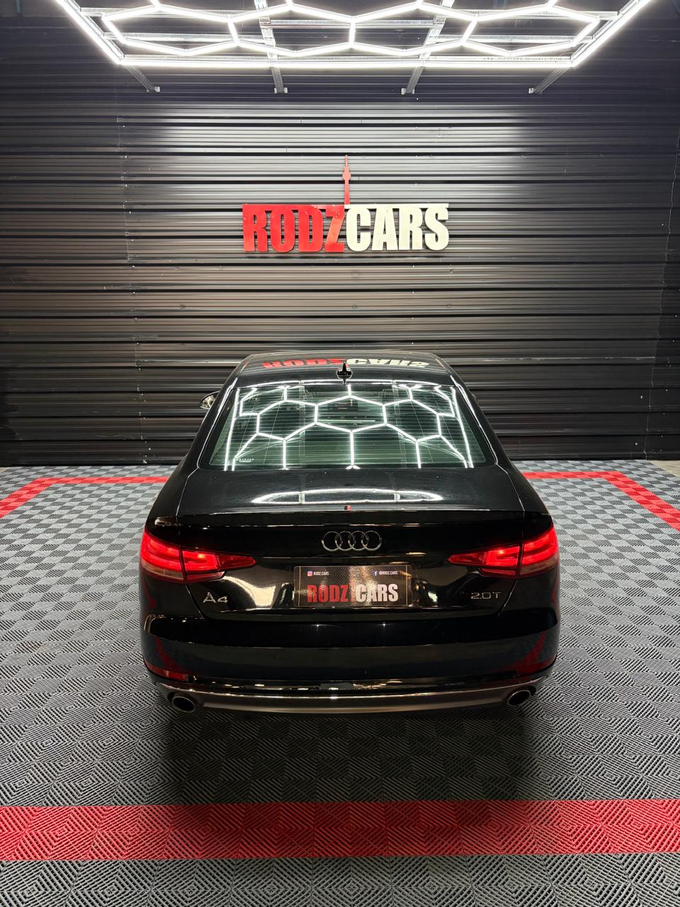 Mira esta publicación de Audi A4 2017 en Motordil