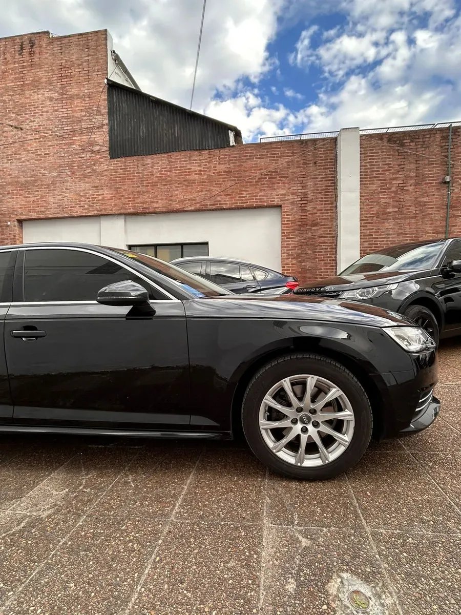 Mira esta publicación de Audi A4 2017 en Motordil