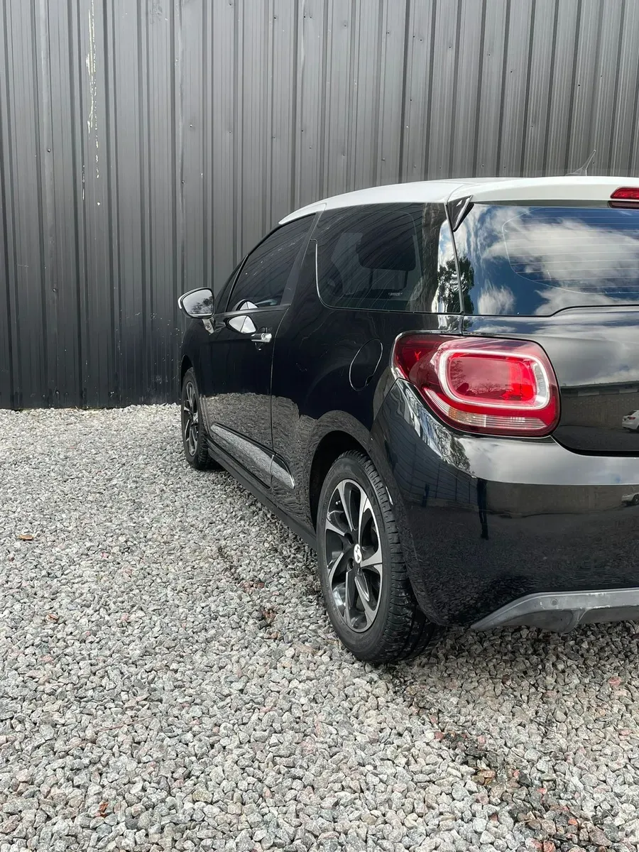 Mira esta publicación de Ds Automobiles DS3 2018 en Motordil