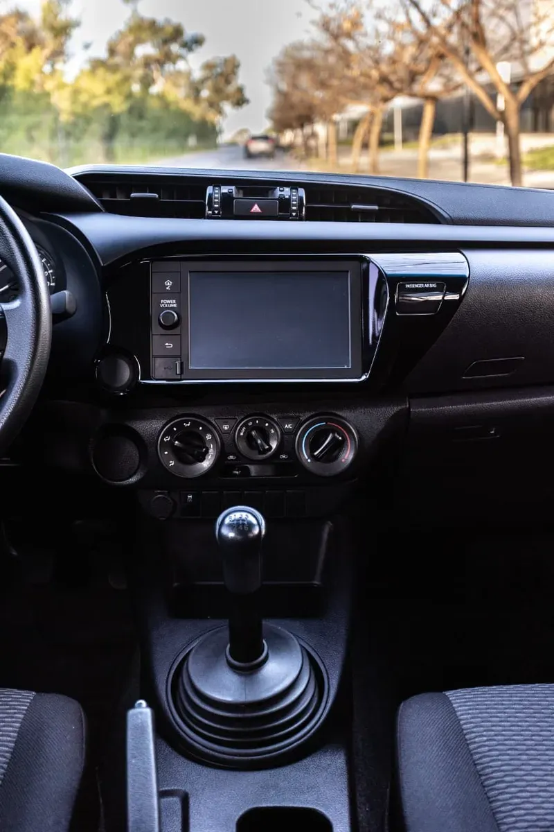 Mira esta publicación de Toyota Hilux 2022 en Motordil