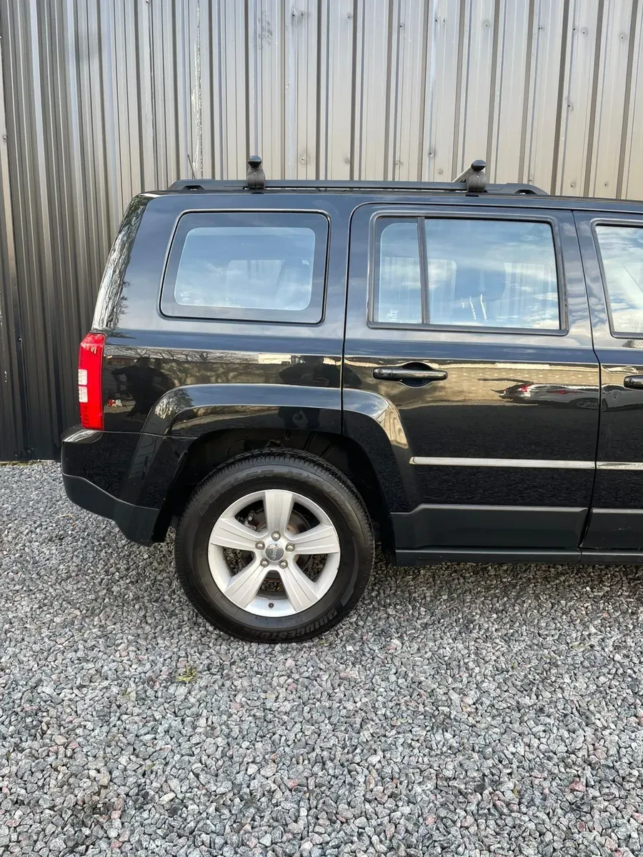Mira esta publicación de Jeep Patriot 2011 en Motordil
