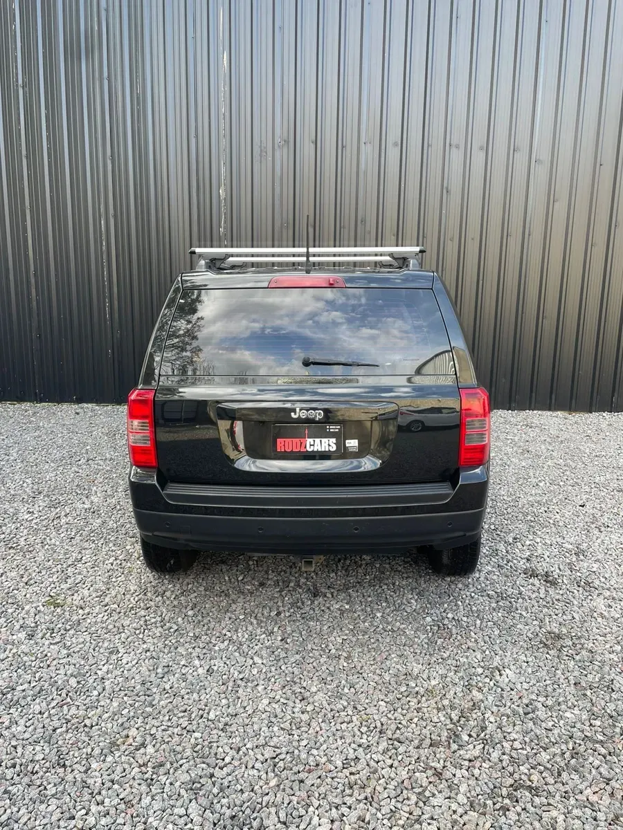 Mira esta publicación de Jeep Patriot 2011 en Motordil