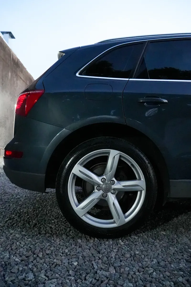 Mira esta publicación de Audi Q5 2012 en Motordil