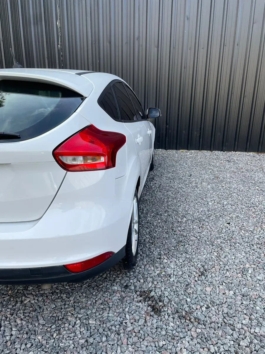 Mira esta publicación de Ford Focus 2018 en Motordil