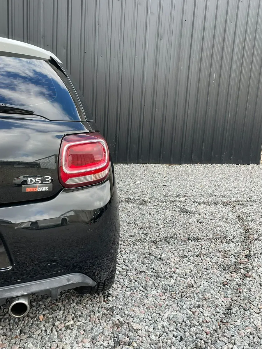 Mira esta publicación de Ds Automobiles DS3 2018 en Motordil