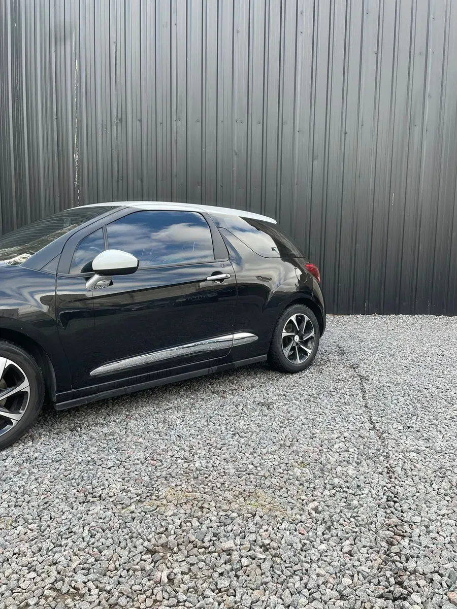 Mira esta publicación de Ds Automobiles DS3 2018 en Motordil