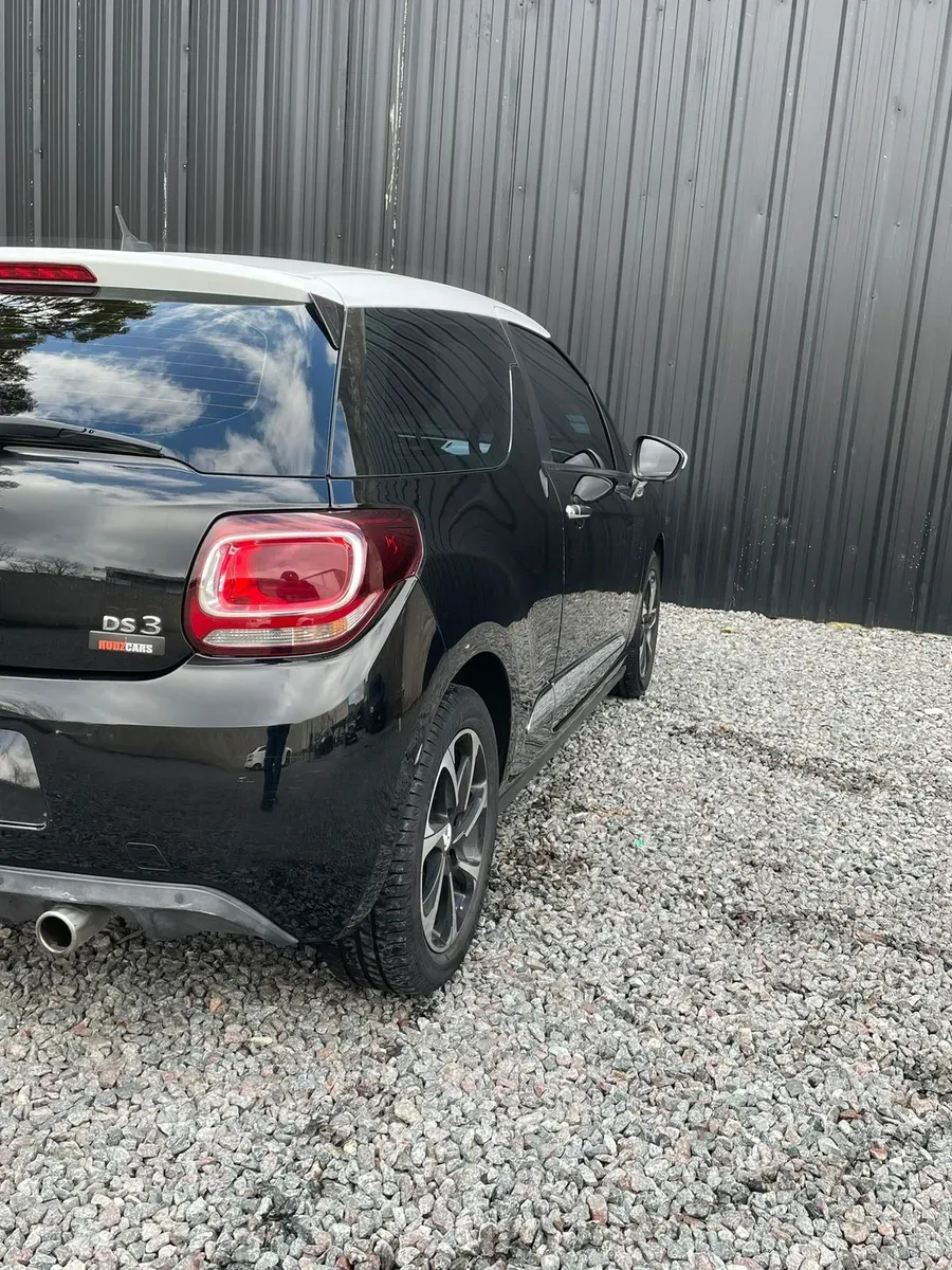 Mira esta publicación de Ds Automobiles DS3 2018 en Motordil