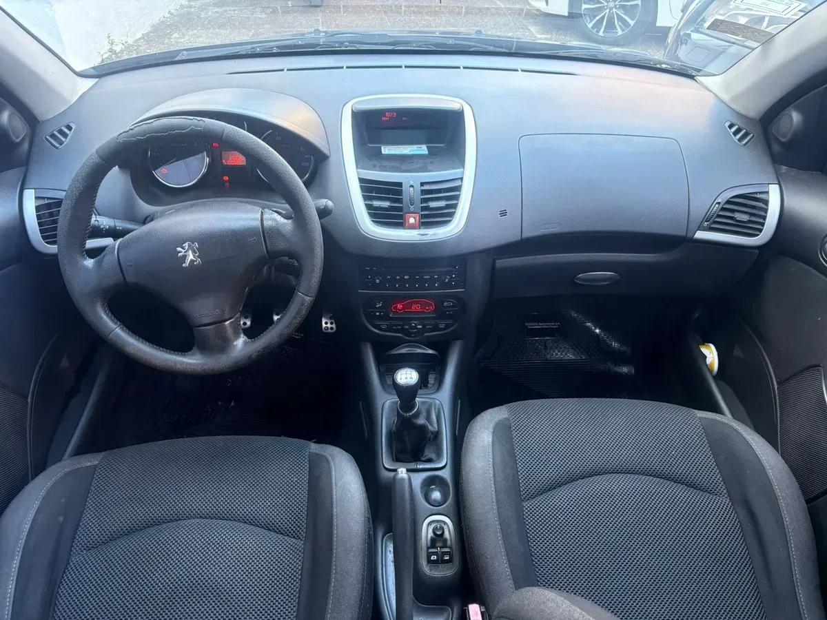 Mira esta publicación de Peugeot 207 2011 en Motordil