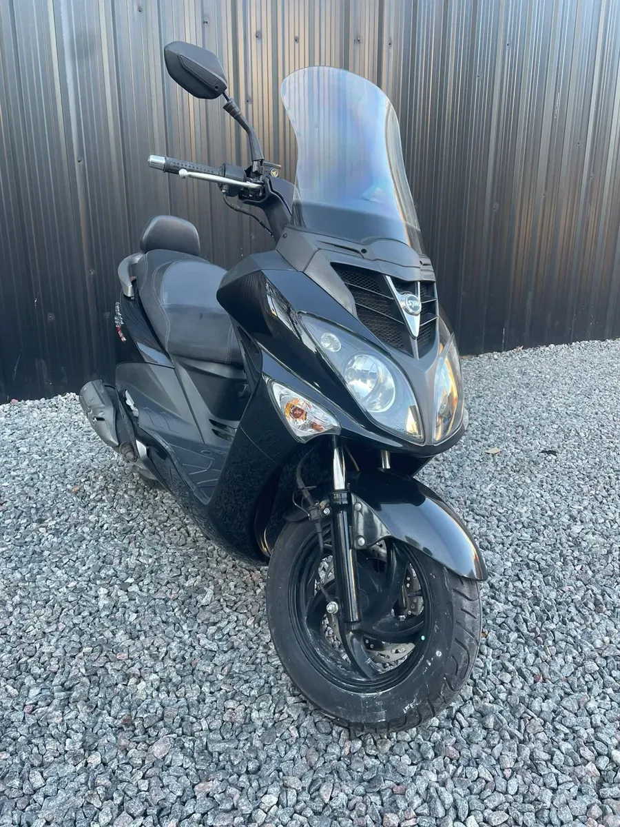 Mira esta publicación de SYM 200 I JOY Ride EVO 2018 en Motordil