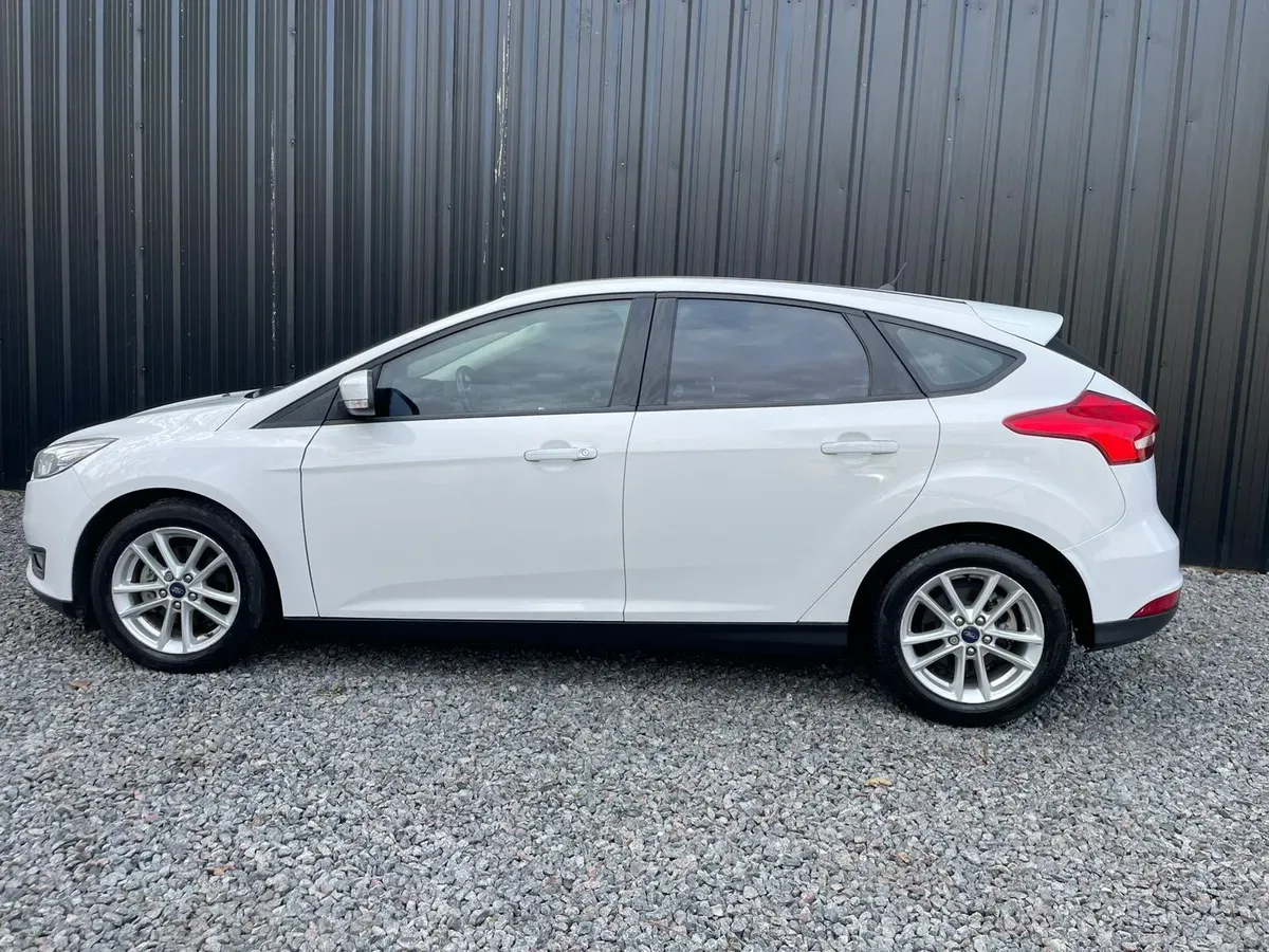 Mira esta publicación de Ford Focus 2018 en Motordil