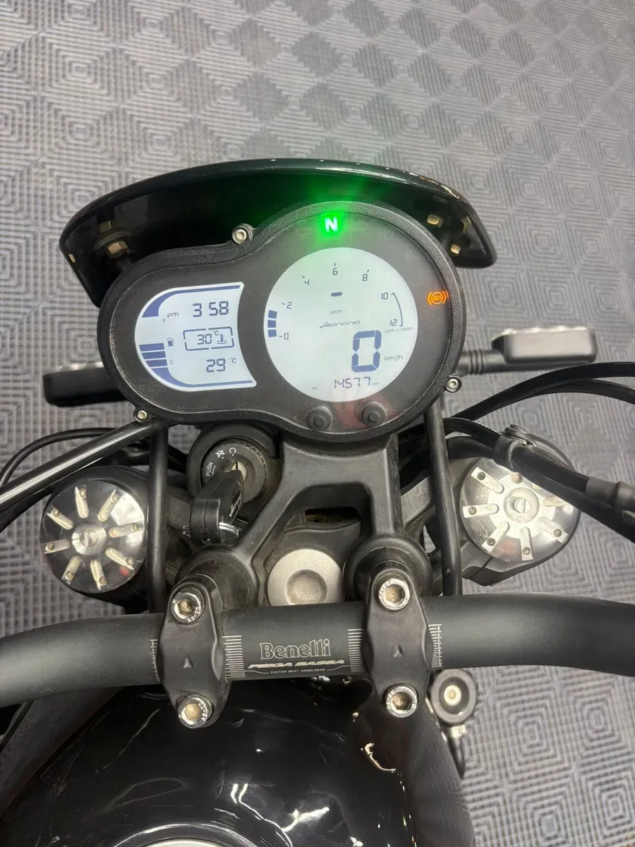 Mirá esta publicación de Benelli Leoncino 500