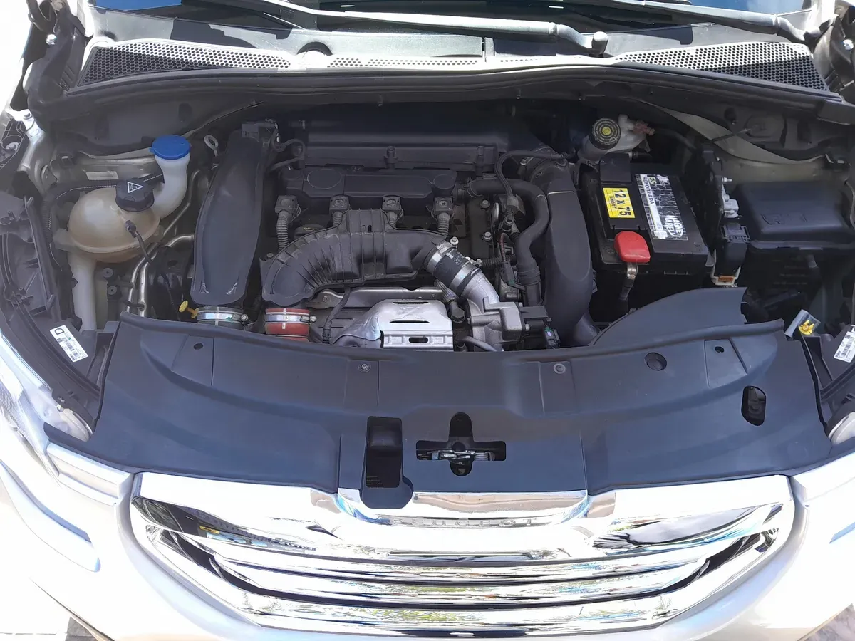 Mira esta publicación de Peugeot 2008 2017 en Motordil