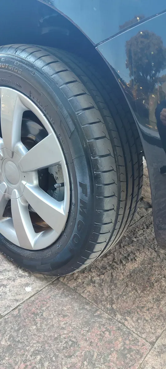 Mira esta publicación de Volkswagen New Beetle 2007 en Motordil