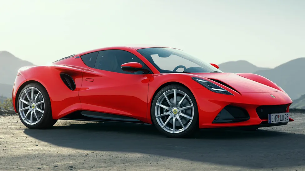 Mira esta publicación de Lotus Emira 2025 en Motordil