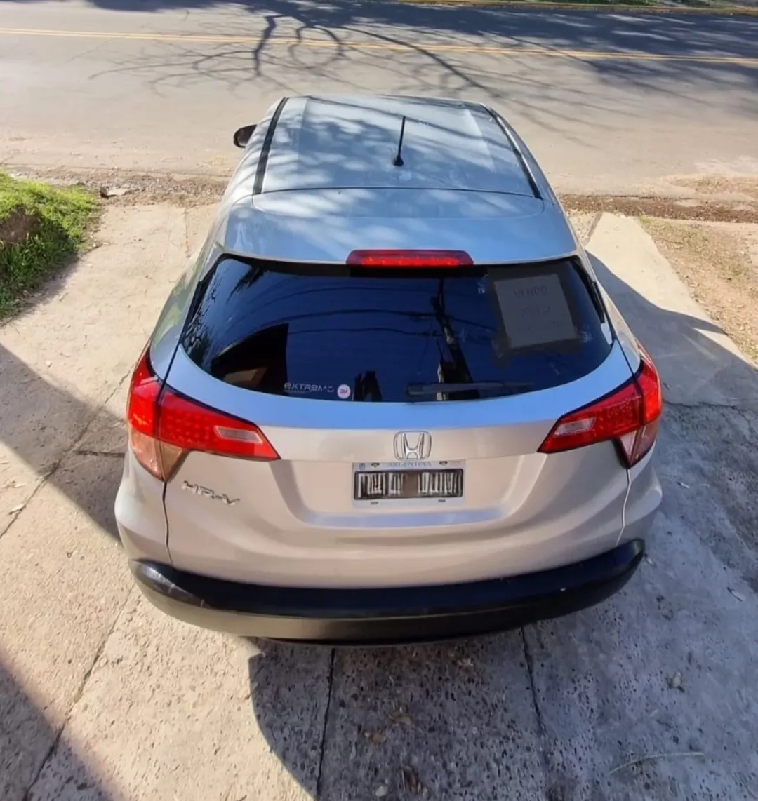 Mira esta publicación de Honda HRV 2015 en Motordil