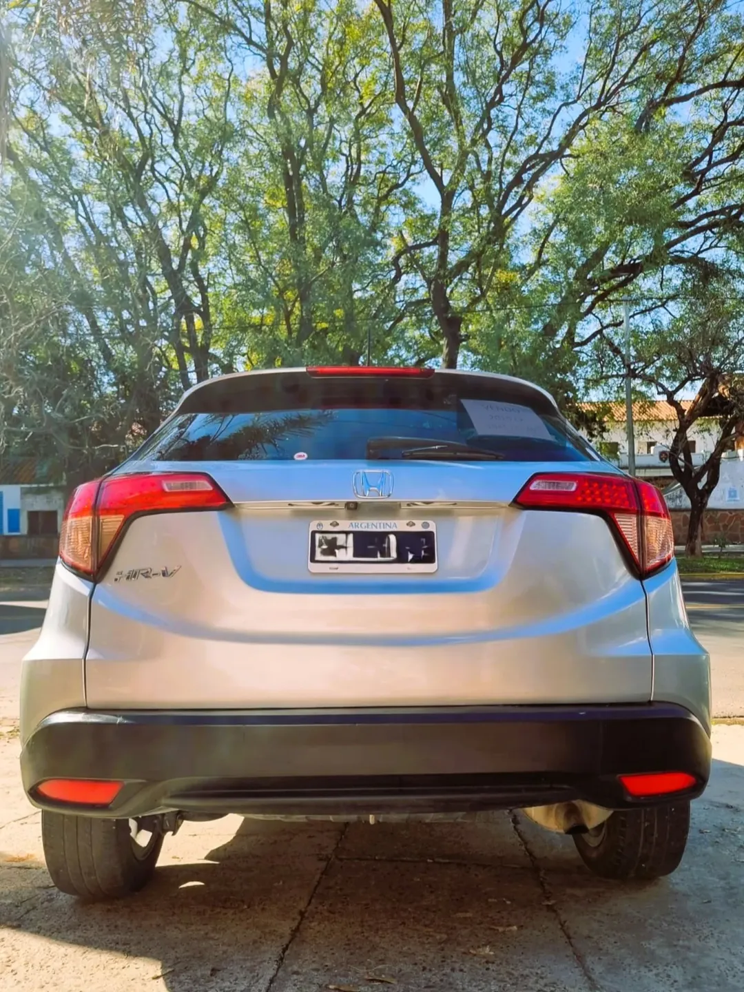 Mira esta publicación de Honda HRV 2015 en Motordil