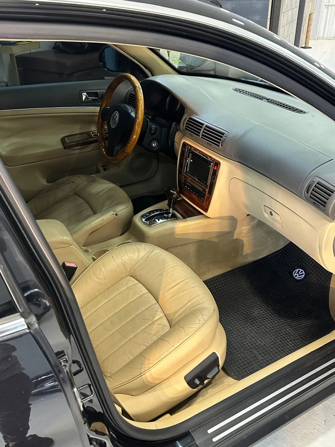 Mira esta publicación de Volkswagen Passat 2005 en Motordil