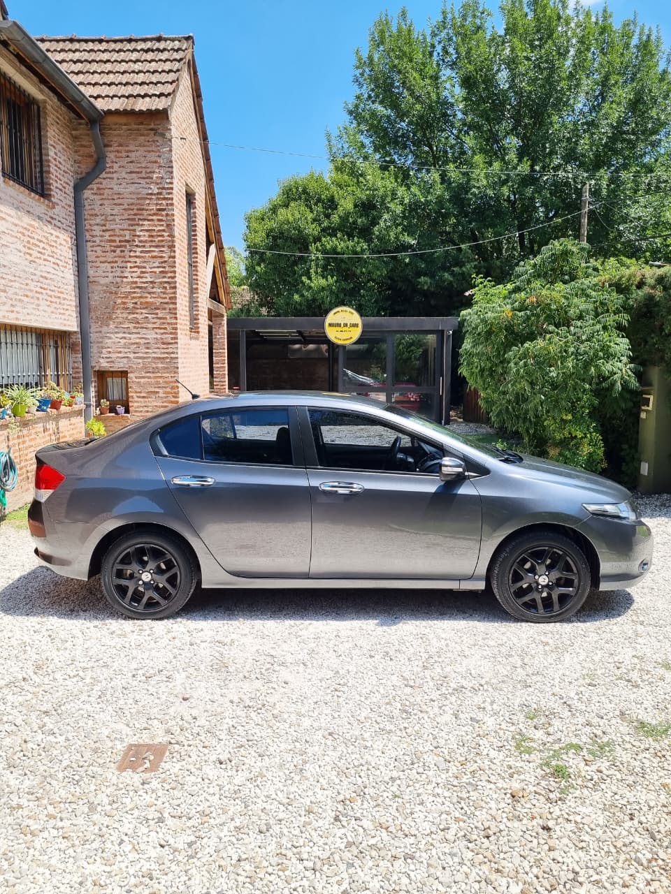 Mira esta publicación de Honda City 2010 en Motordil