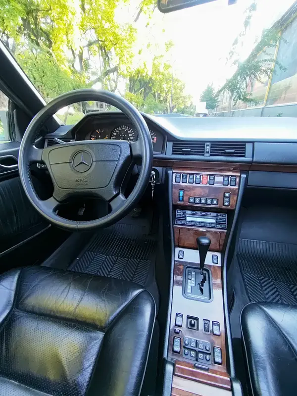 Mira esta publicación de Mercedes Benz 300 1991 en Motordil