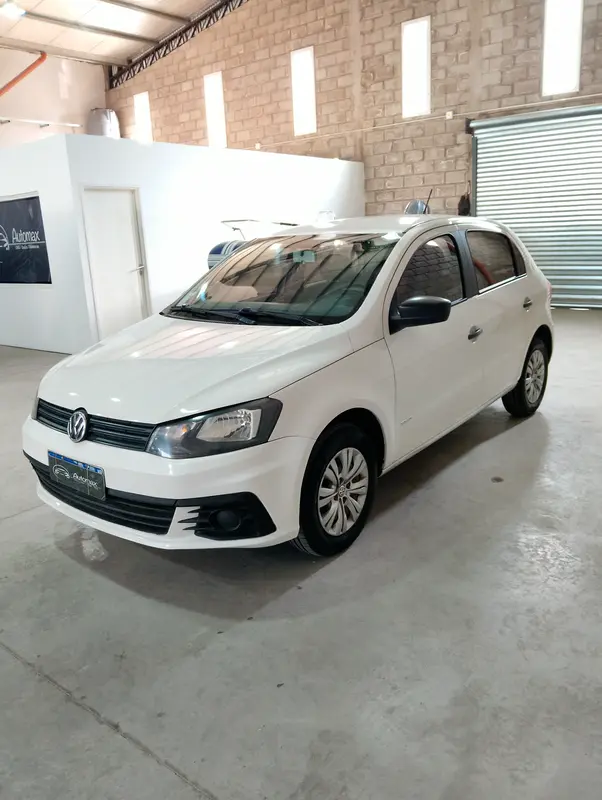 Mira esta publicación de Volkswagen Gol Trend 2017 en Motordil