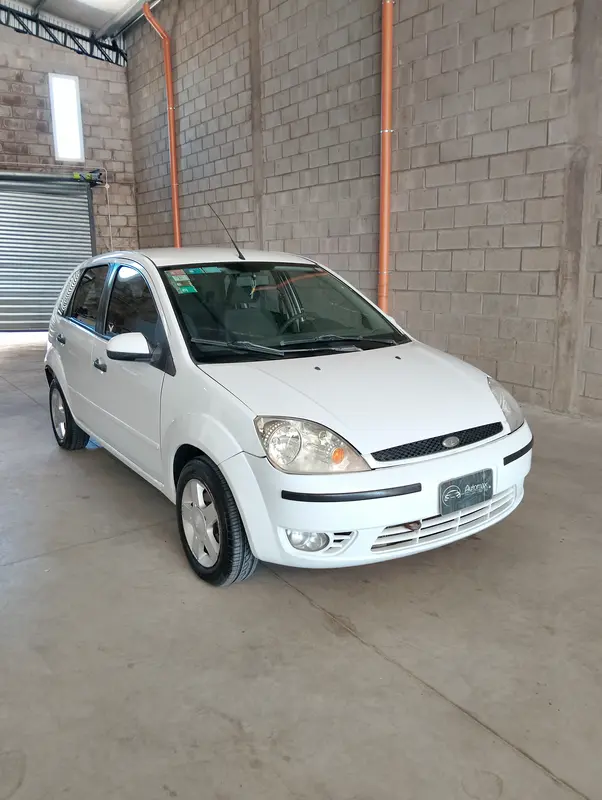 Mira esta publicación de Ford Fiesta 2005 en Motordil
