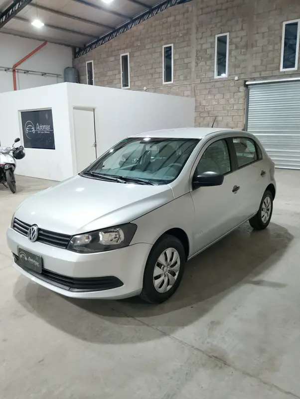 Mira esta publicación de Volkswagen Gol Trend 2013 en Motordil