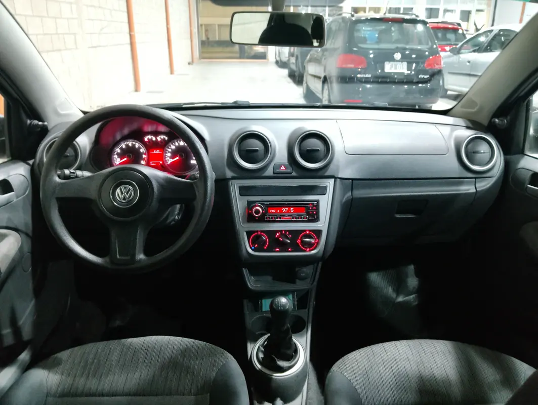 Mira esta publicación de Volkswagen Gol Trend 2013 en Motordil