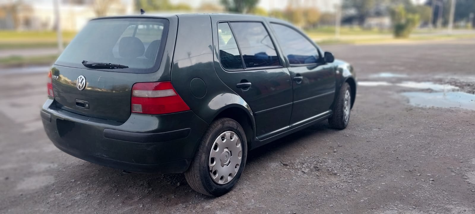 Mira esta publicación de Volkswagen Golf 2004 en Motordil