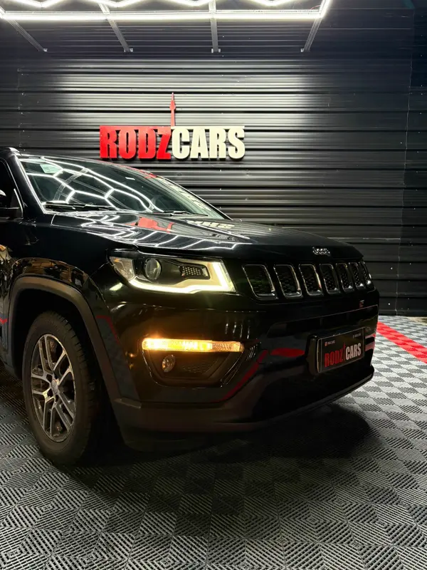 Mirá esta publicación de Jeep Compass