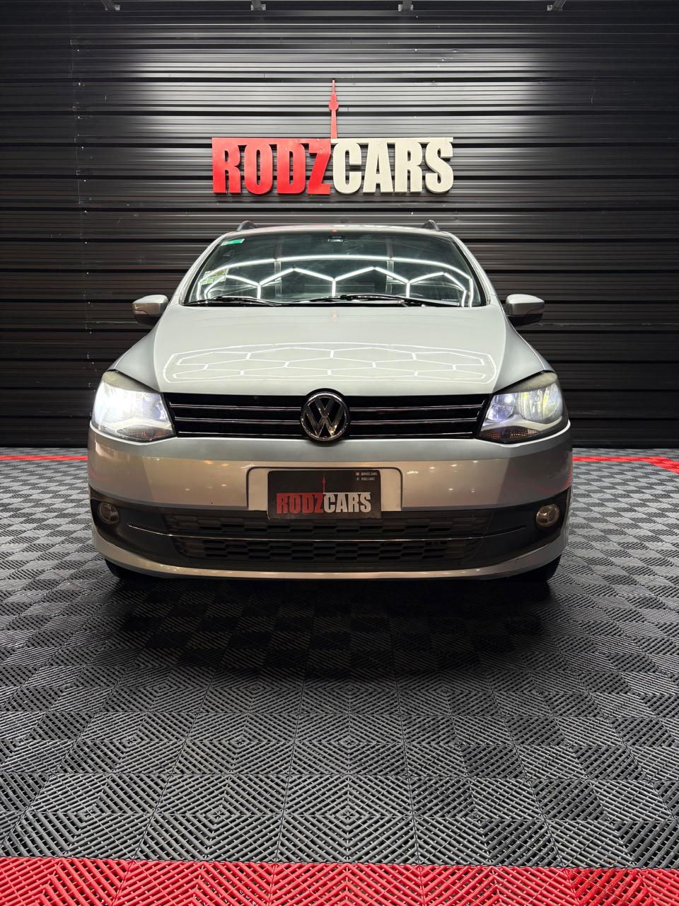 Mira esta publicación de Volkswagen Suran 2012 en Motordil