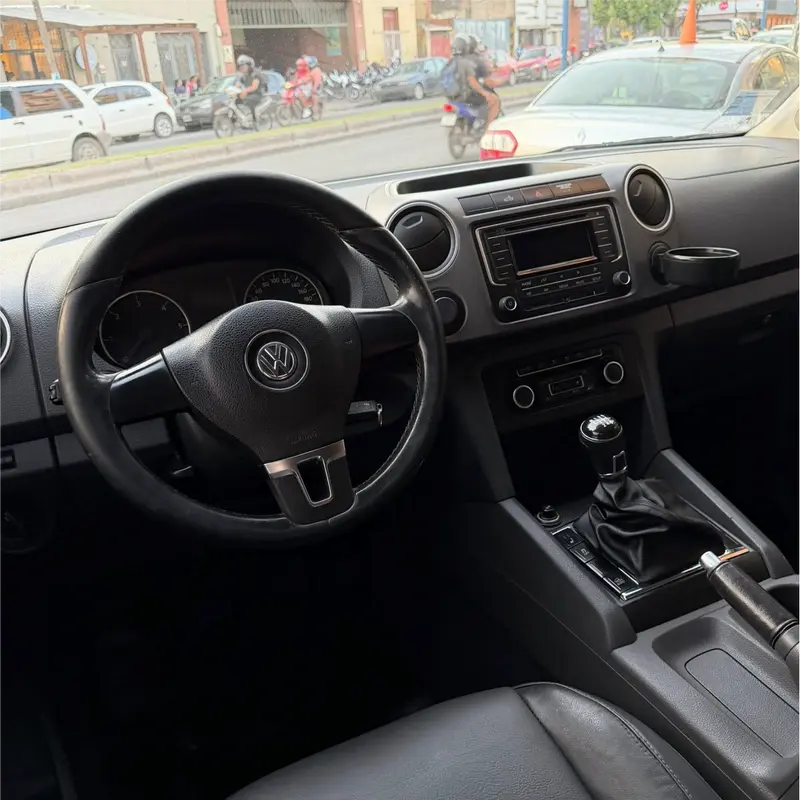 Mira esta publicación de Volkswagen Amarok 2012 en Motordil