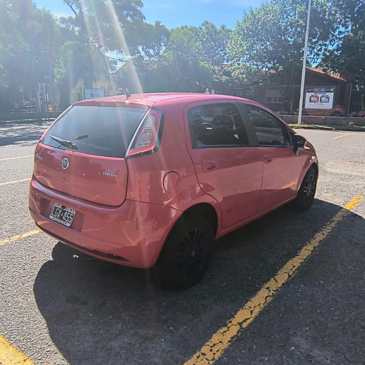 Mira esta publicación de Fiat Punto 2012 en Motordil